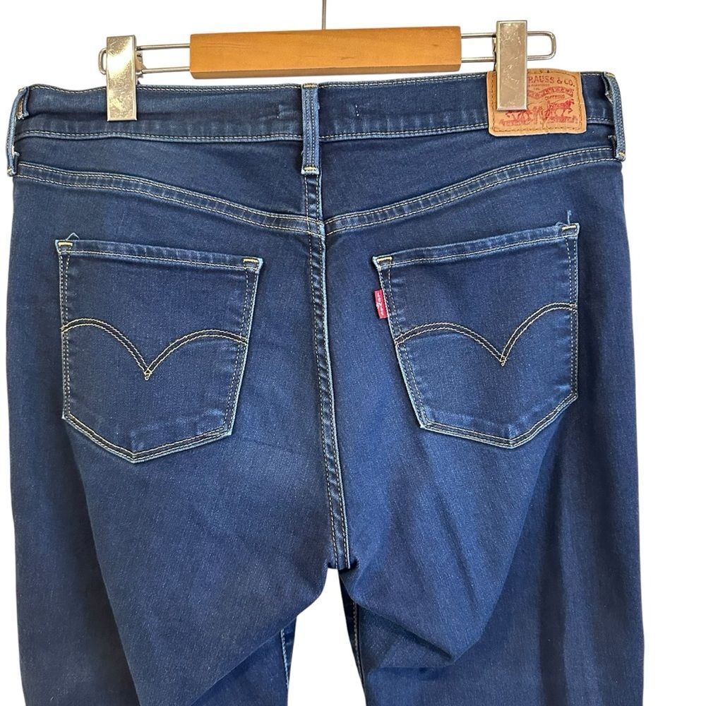 Levis 311 Shaping Skinny Dark Wash Jeans Size 30 - Picture 4 of 6